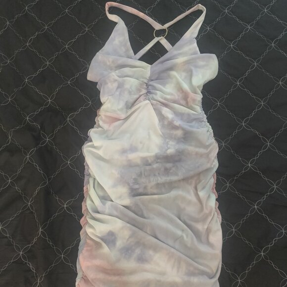 Dress - Picture 1 of 1